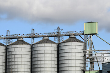 agriculture culture reserve recolte sillo grains industrie agro alimentaire