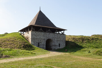 Fototapeta na wymiar Entrance gates to the historic Khotyn Fortress. Ukraine