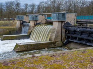 Jahnwehr am rechten Regnitzarm im Bamberg, Bayern