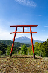 天空の鳥居