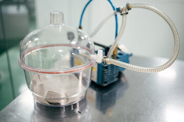 Prüfung in einem Exsikkator