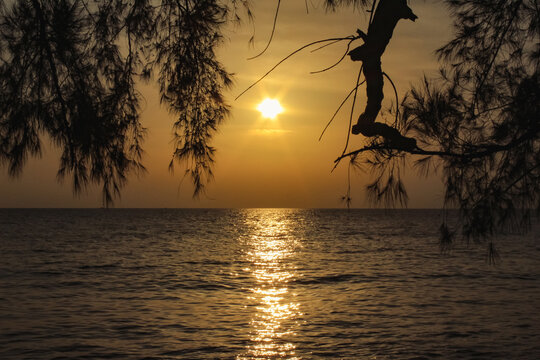 A beautiful and a very rare sunset at Pantai Jeram beach, Kuala Selangor, Malaysia. January 8, 2024.
