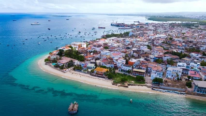 Abwaschbare Fototapete Zanzibar View of the tropical island of Zanzibar, featuring a serene bay