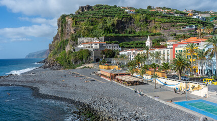 Viewpoint of Praia da Ponta do Sol, Madeira, Portugal. - obrazy, fototapety, plakaty