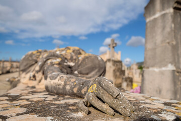 heartbroken woman sculpture, Tom&agrave;s Vila, grave of the Garau de Son Pons family, Llucmajor cemetery, Mallorca, Balearic Islands, Spain