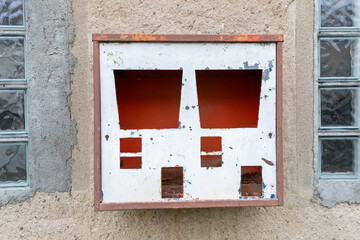 Old bubblegum vending machine