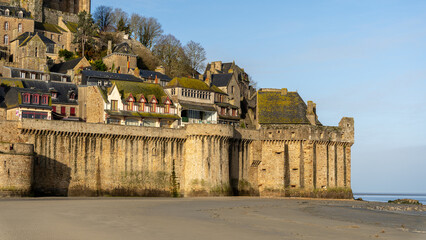 Mont Saint Michel Stonewall at low tide and sunshine, no crowd