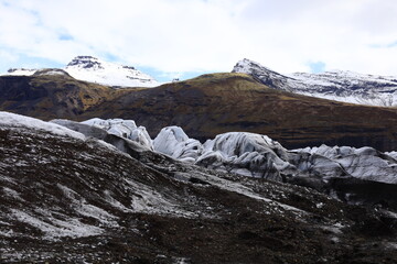 Fototapeta na wymiar Svínafellsjökull is a glacier in Iceland that forms a glacier tongue of Vatnajökull.