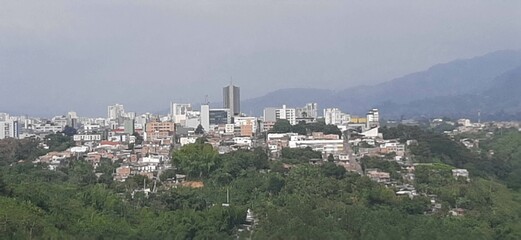 Fototapeta na wymiar 9/02/2020; Panoramic view east of the city of Armenia, Quindio, Colombia