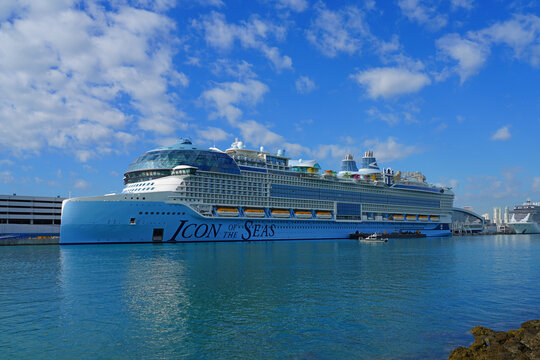 MIAMI BEACH, FL -3 FEB 2024- View of the Icon of the Seas by Royal Caribbean International, the largest cruise ship in the world, at Port Miami in Florida, United States, on the Atlantic Ocean.