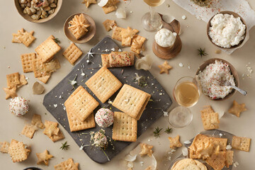 Fototapeta na wymiar Gourmet Crackers and Cheese Spread
