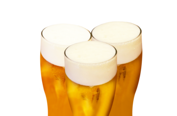 【PNG透過素材】黄金色の生ビールで乾杯