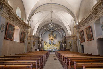 Fotobehang CHAMONIX, FRANCE - JULY 5, 2022: The nave of St. Michael church. © Renáta Sedmáková
