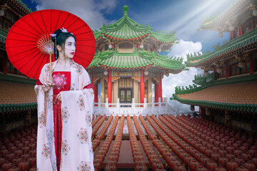 Asian women wearing national clothes Visit Sanfeng Temple in Kaohsiung,Taiwan. - 732224116