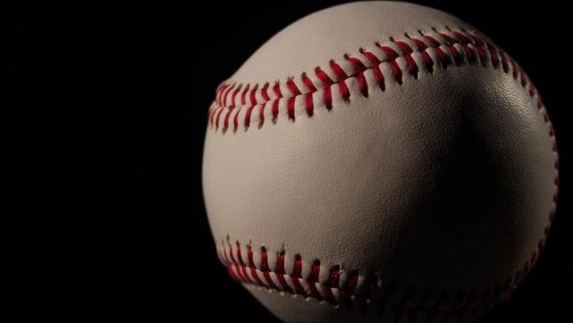 Spinning baseball on the right side. LOOP-ABLE