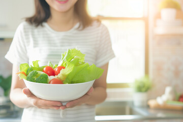Obraz na płótnie Canvas Woman with Healthy Salad 