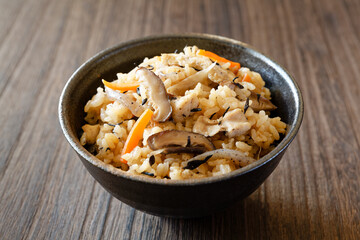 五目炊き込みご飯