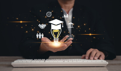Image of a woman holding a light bulb with a graduation cap, symbolizing innovation in e-learning...