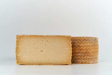 Cured goat cheese