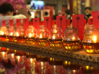 Fototapeta na wymiar Taiwan Mazu Temple prays for blessings and burns incense