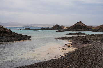 Isla de lobos con agua cristalina, Canarias