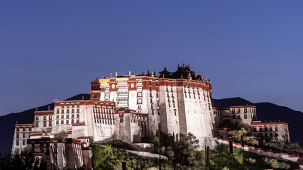 Fototapeta na wymiar the Potala Palace, Tibet, China