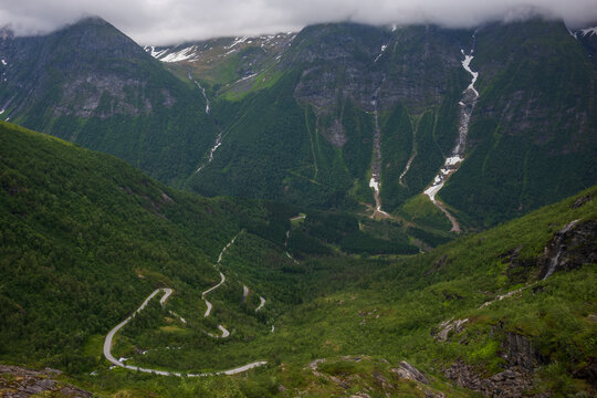 The stop at Utsikten allows travelers to view the scenery of Gaularfjellet where the road twists and turns through nine hairpin bends,