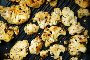 Crispy Cauliflower Sizzle: A Grilled Vegetarian Delight. Close up