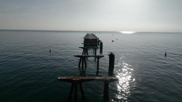 Pantalan del Puerto de Sagunto en Valencia