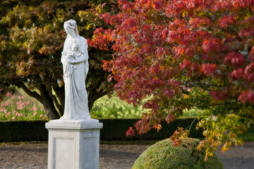 Obraz premium Europa, Grossbritannien, Schottland, Drummond Castle, Garten, Statue