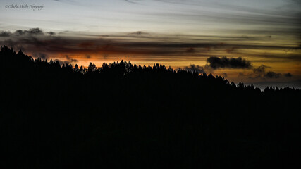 Fototapeta premium sunset in the mountains
