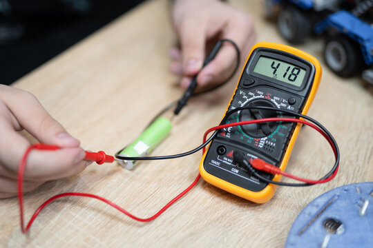Using Multimeter Stock Image Multimeter Images – Browse 51,115 Stock Photos, Vectors, and Video ...