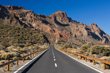 Spanien, Kanarische Inseln, Teneriffa, Teide Nationalpark, Strasse