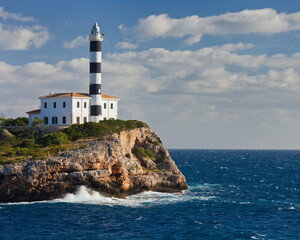 Fototapeta na wymiar Spanien, Mallorca, Ostküste, Leuchtturm von Portocolom, Punta de s'Homonet