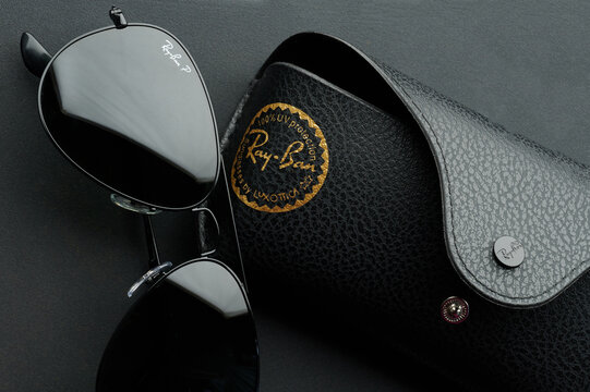 Aviator Rayban sunglasses