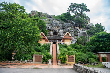 THAILAND RATCHABURI KHAO NGU CAVE