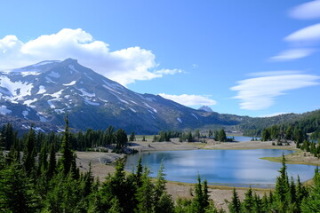 Three Sisters Wilderness Area in Deschutes/Willamette National Forest