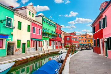 Colorful houses in Burano, Venice, Italy - 732790959