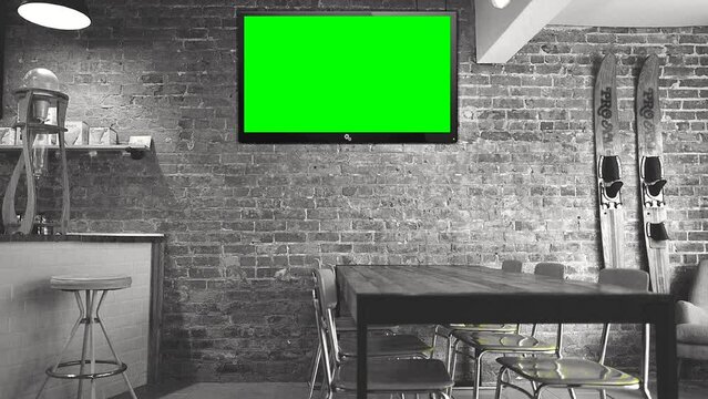 Tv with bar black and white Green screen video