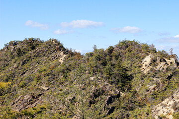 湖南アルプス堂山の山頂付近