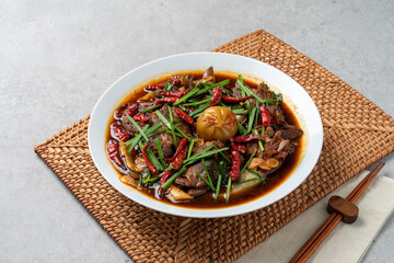 Pork, braised backbone, spicy, ribs, chives, peppers, onions, rice cakes, soy sauce,