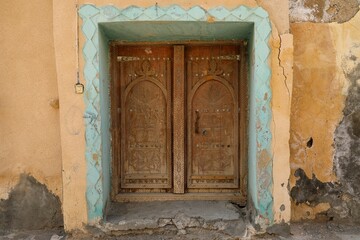 Fototapeta na wymiar Ruins Old Ibra in Oman