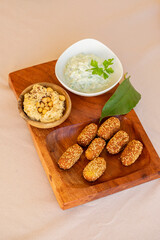 falafels with tzatziki and hummus, Spain