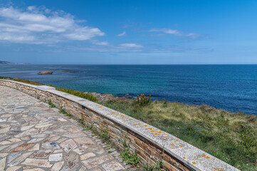 Obraz premium Footpath on the shores of the Cantabrian Sea in Foz, Spain