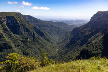Forest, river and mountains in Fortaleza Canyon