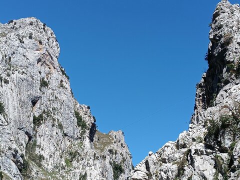 Monta&ntilde;as escarpadas en el Occidente de Asturias