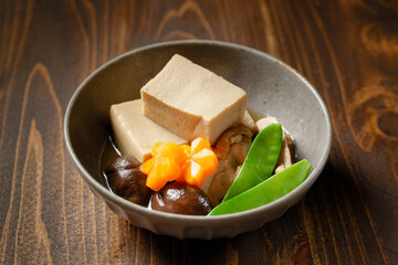 高野豆腐の含め煮