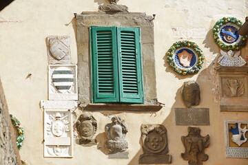 Detail of the Praetorio Palace in Vicopisano, Tuscany, Italy