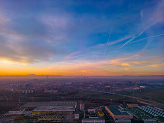 Foto dal drone San Donato Milanese, Milan, Italy. Aerial view Cityscape at Sunset 