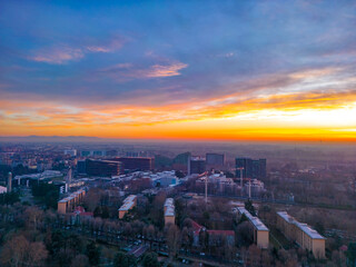 Foto dal drone San Donato Milanese, Milan, Italy. Aerial view Cityscape at Sunset 